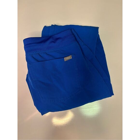 Figs Scrub Set - Picture 2 of 6